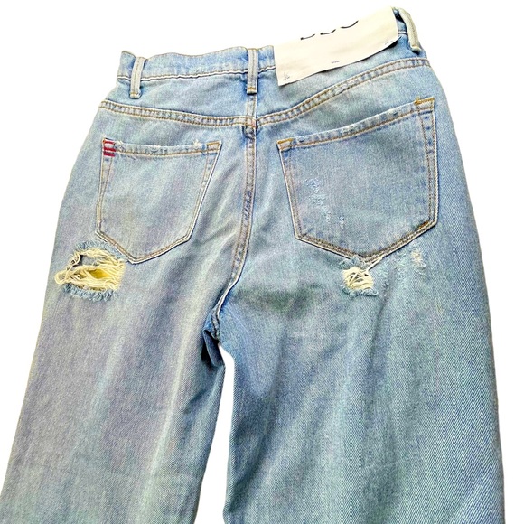 BDB Mom High Rise Distressed with holes Blue Jeans Womens Size 25 - Picture 14 of 14